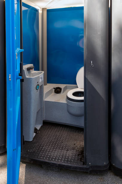 Best Emergency porta potty rental  in Redgranite, WI